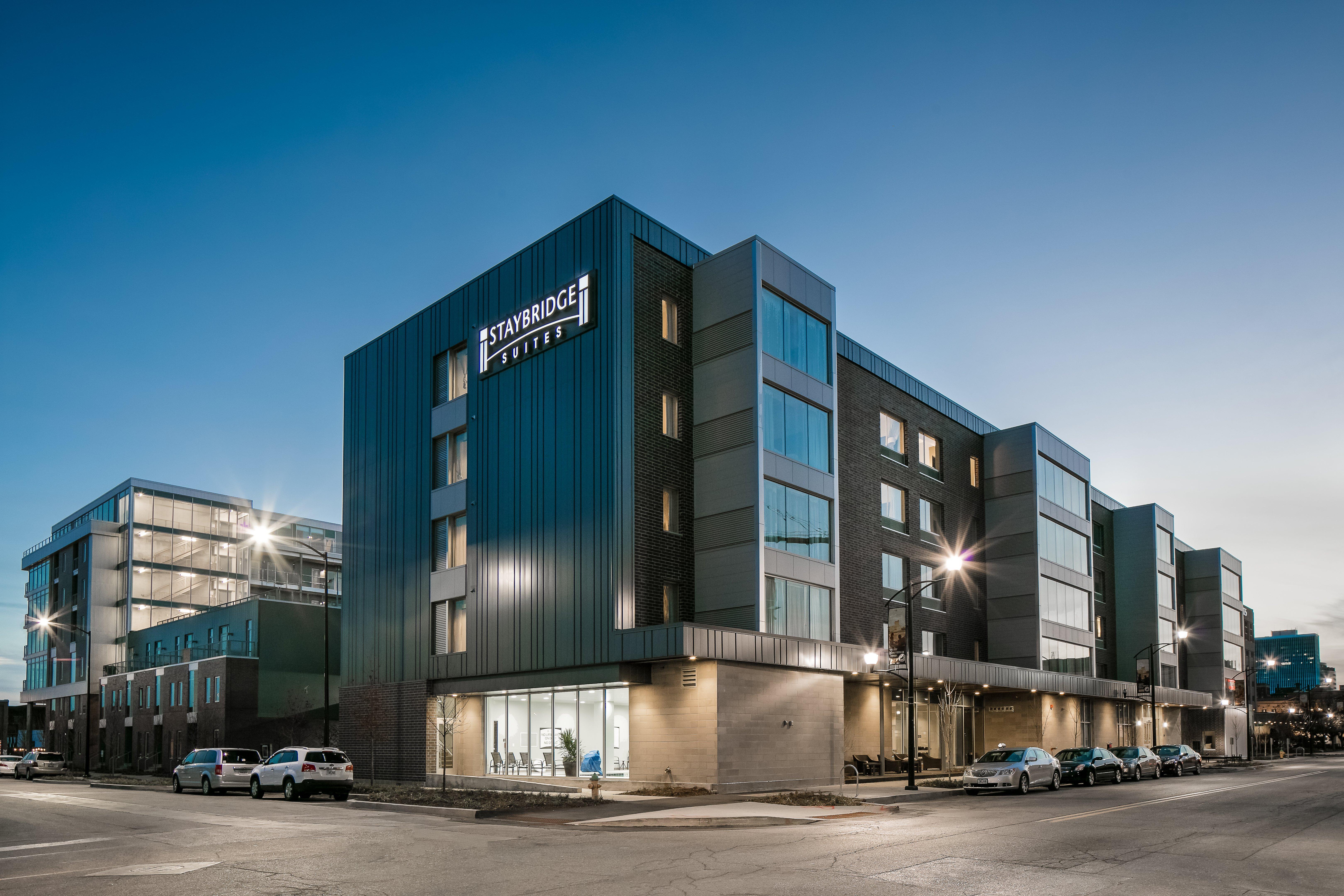 Staybridge Suites Des Moines Downtown By Ihg Exterior foto